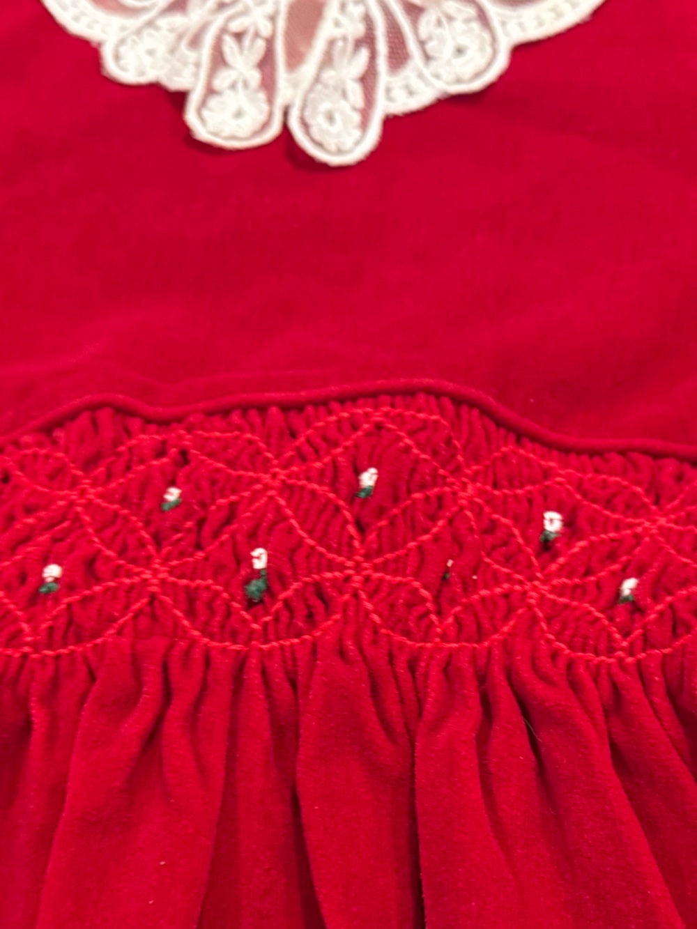 Vintage Polly Flinders Girls Red Velvet Dress with Lace Collar and embroidey - Picture 3 of 8